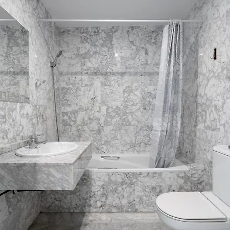 First Line In Puerto Banus * 마르베야